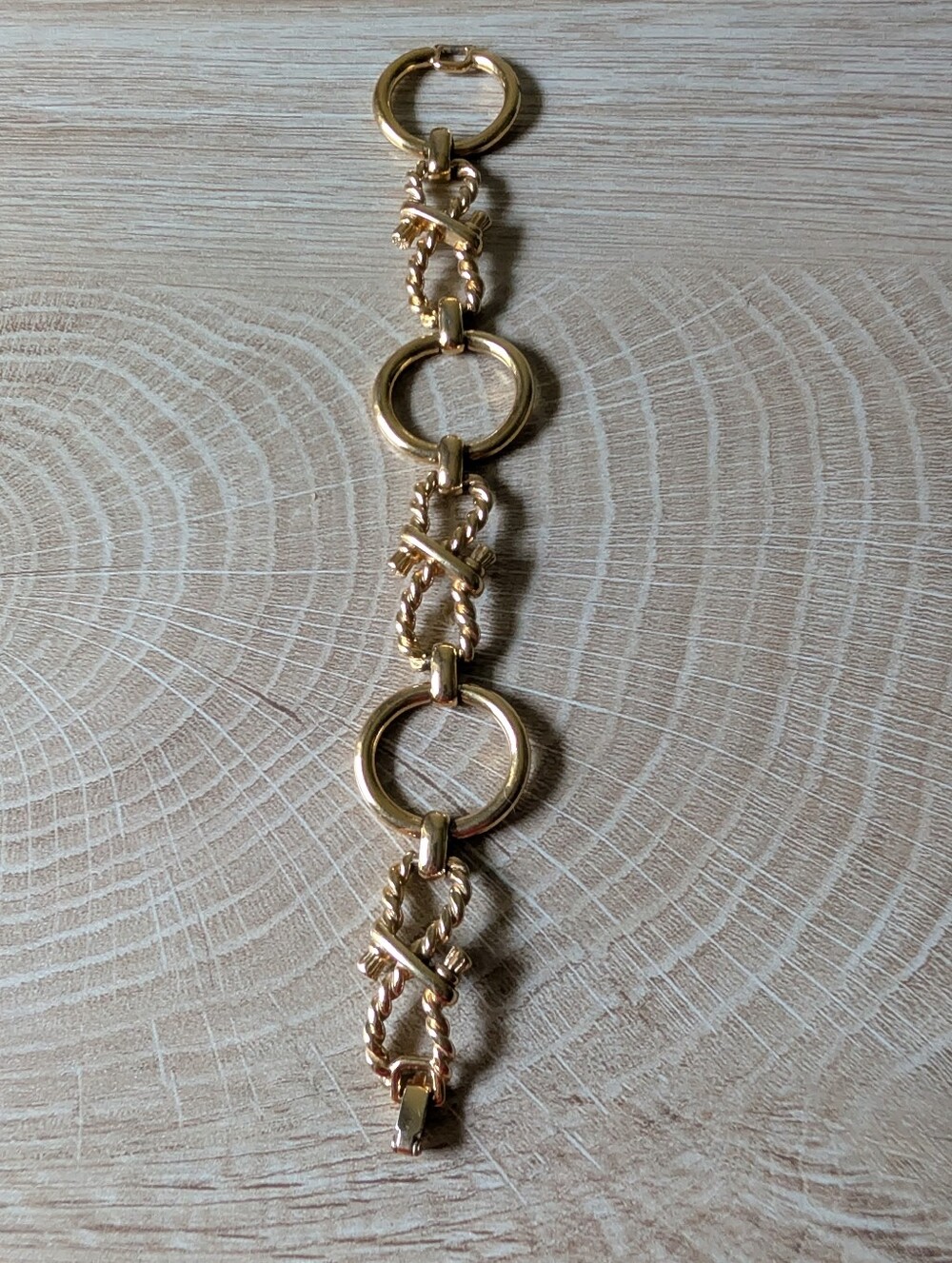 Monet Designer Signed Twisted Rope Gold Plate Link Bracelet